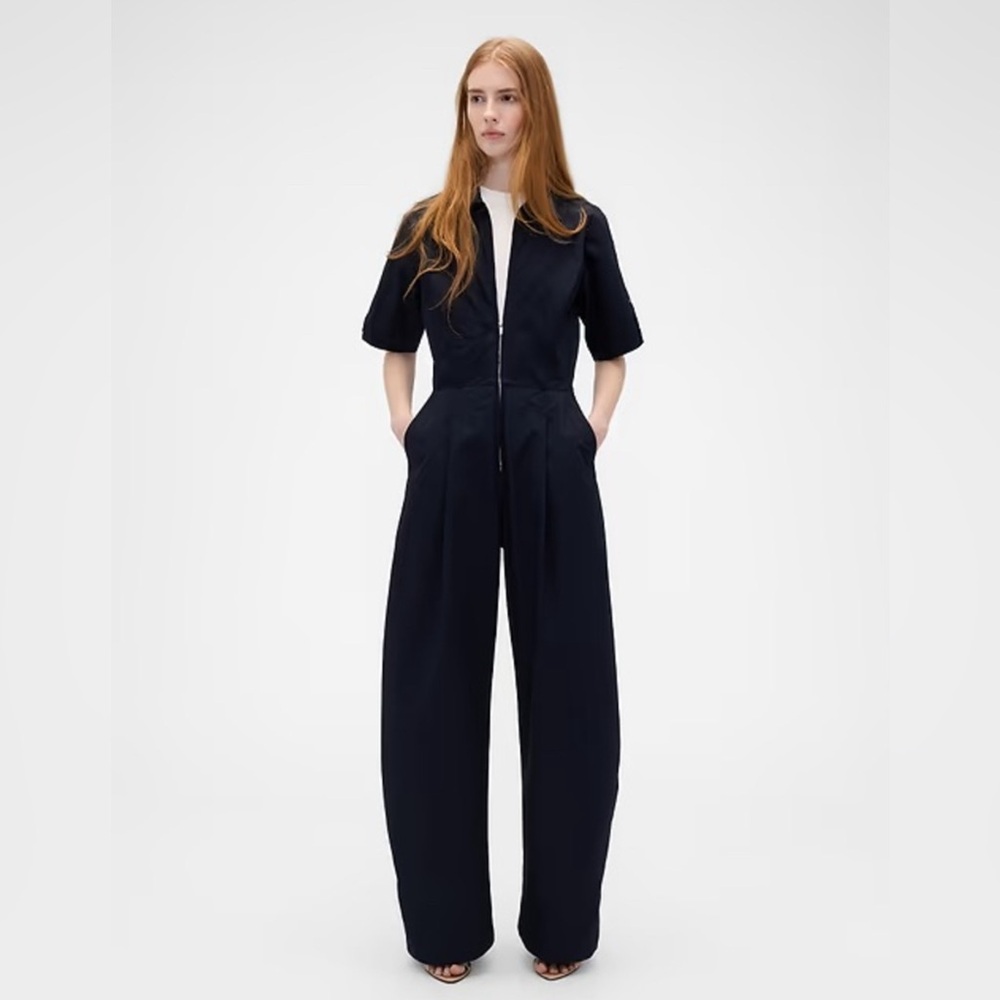 NEW! Gap × Victoria Beckham Loose Utility Jumpsuit - Size Small 🍒